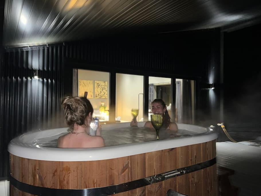 Quirky, Luxury Hideaway Villa Llanbrynmair Exteriör bild